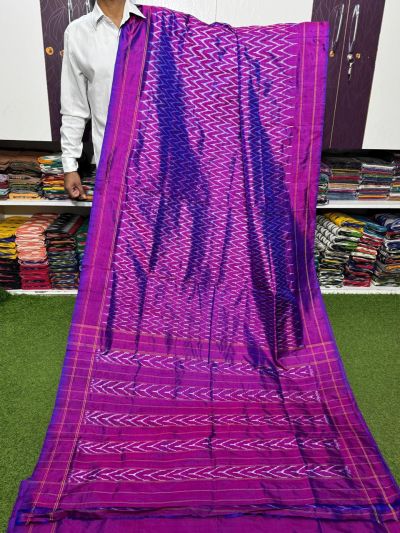 PSRGILWS5Y10XZCC43- light weight Ikat silk saree