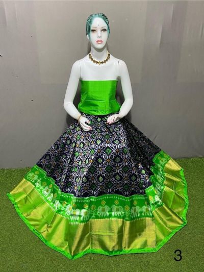 PSRGFSLG5Y11SZDC25- Free Size Ikat Silk Lehenga
