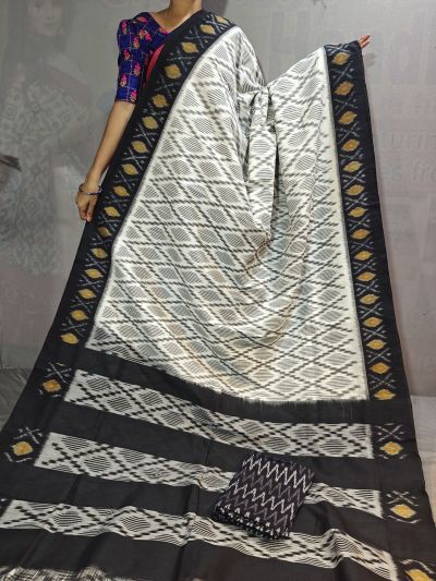 PGMRICTS5Y31INDC17- Ikat cotton saree
