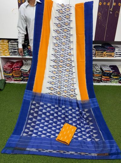 PSRGICTS5A07INCC32- Ikat cotton saree