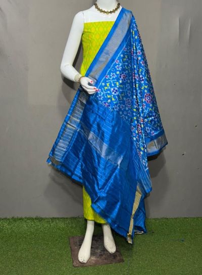 PSRGSDST5A06FFCD12- Ikat Silk dupatta with Ikat sico top
