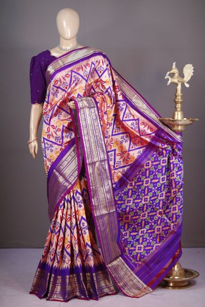PSHLKBIP5A06DEDC29- Kanchi border Ikat silk saree