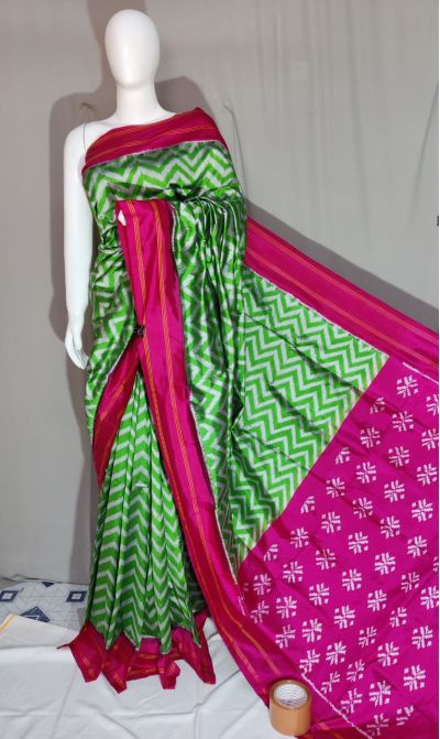 PDLSIDSS5Y12TSCD30- Ikat silk saree