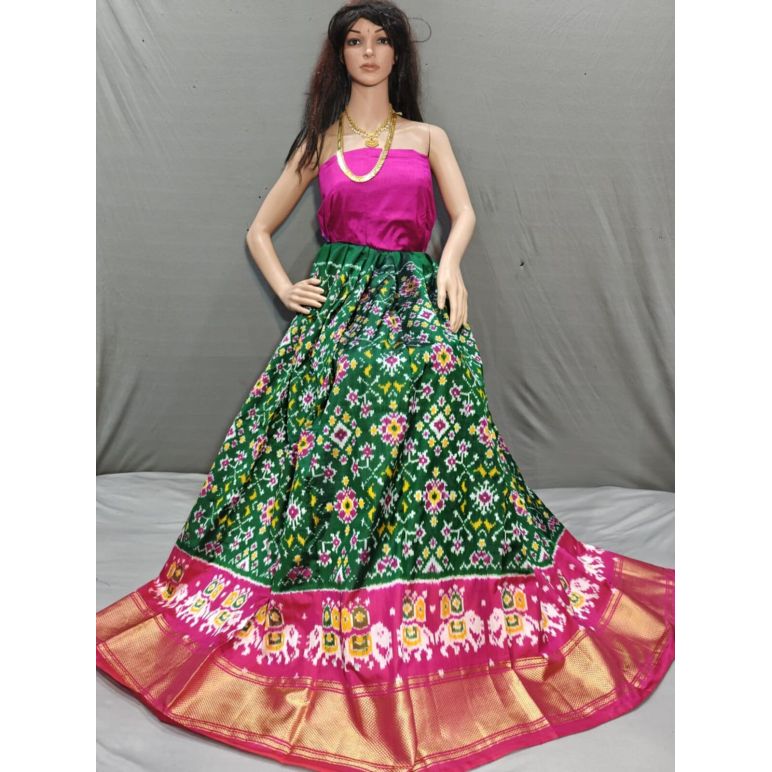 PSSIFSLG5A07SZDC08- Free Size Ikat Silk Lehenga