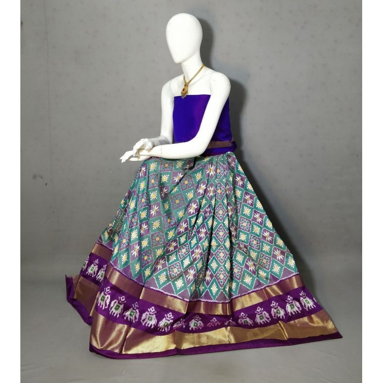 PRIHFSLG5Y04SEDD15- Free Size Ikat Silk Lehenga