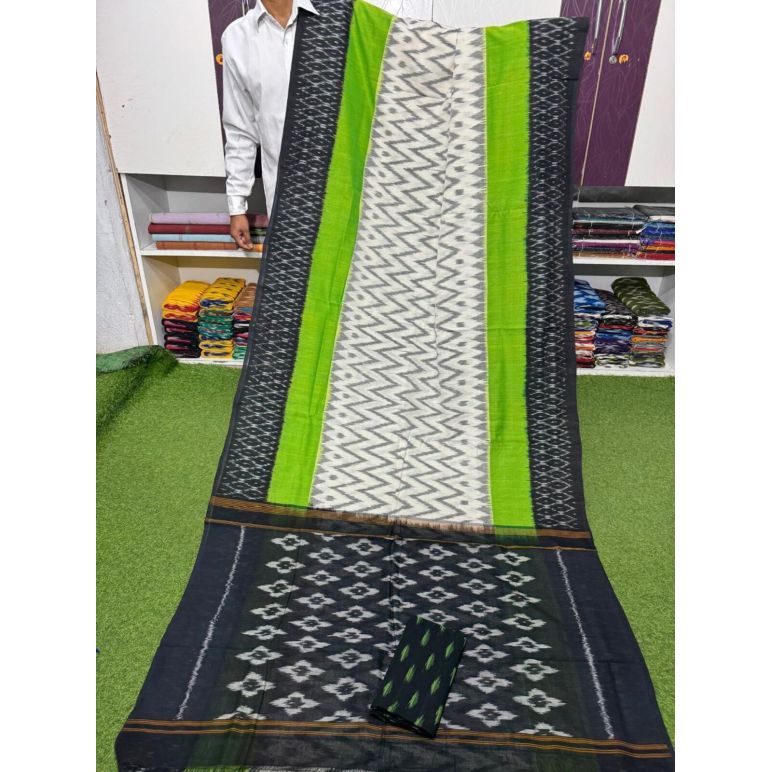PSRGICTS5A30INCD21- Ikat cotton saree