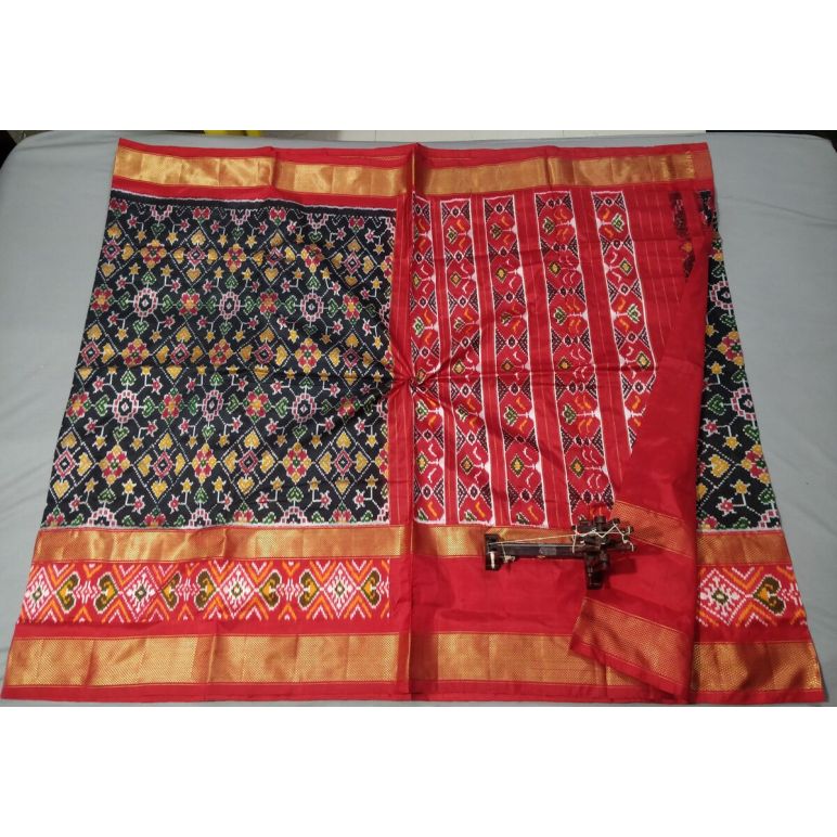 PALUIDSS5Y05NCCD05- Ikat silk saree