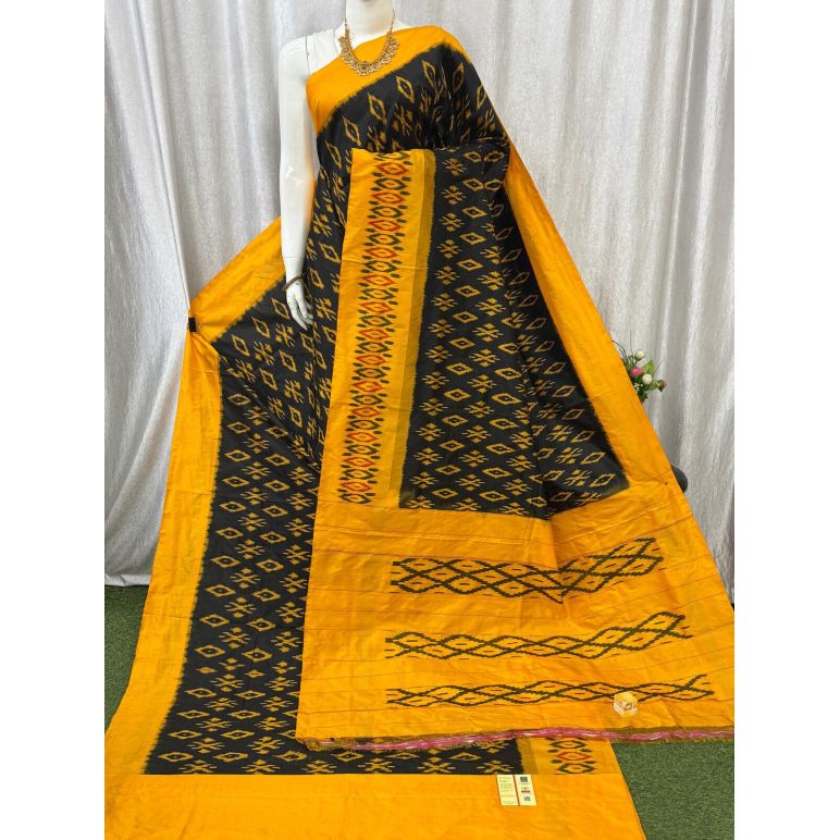 PASKILWS5Y10XEDC43- light weight Ikat silk saree