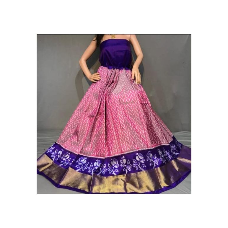 PSSIFSLG5Y10SZDC01- Free Size Ikat Silk Lehenga