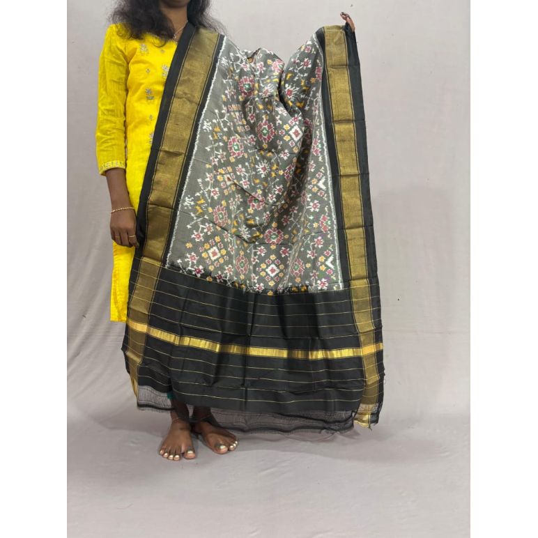 PSSIISDP5Y09ECCD27- Ikat Silk dupatta