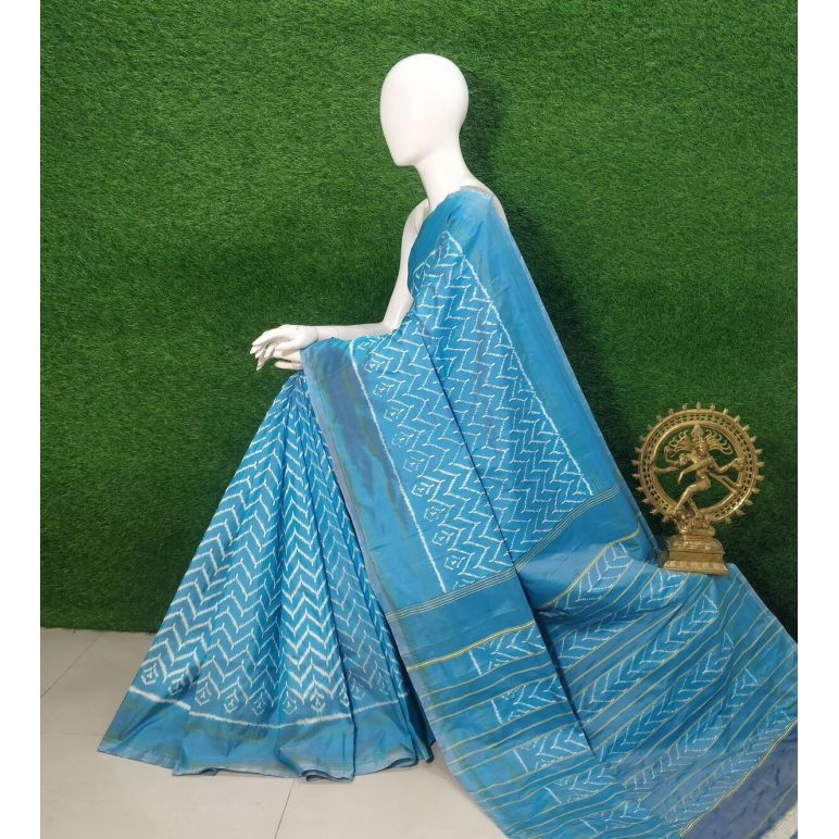 PUSNIDSS5Y09NDCC01- Ikat silk saree