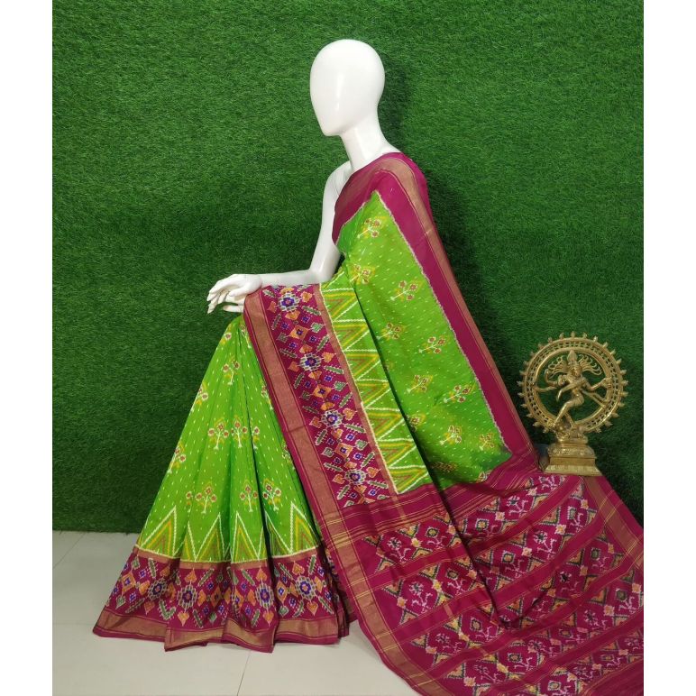 PUSNIDSS5Y09NDCC19- Ikat silk saree