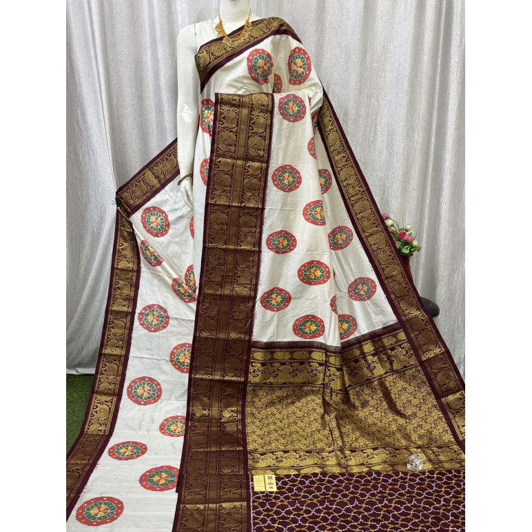 PASKKBRS5Y12FSDC18- Kanchi border Ikat silk saree