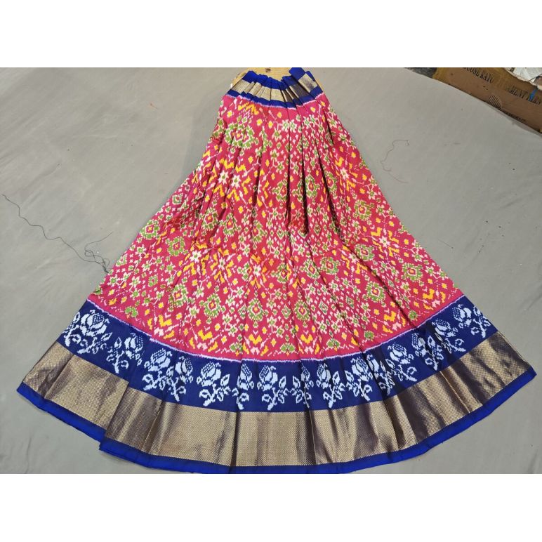 PGMRFSLG5Y18SZCD01- Free Size Ikat Silk Lehenga