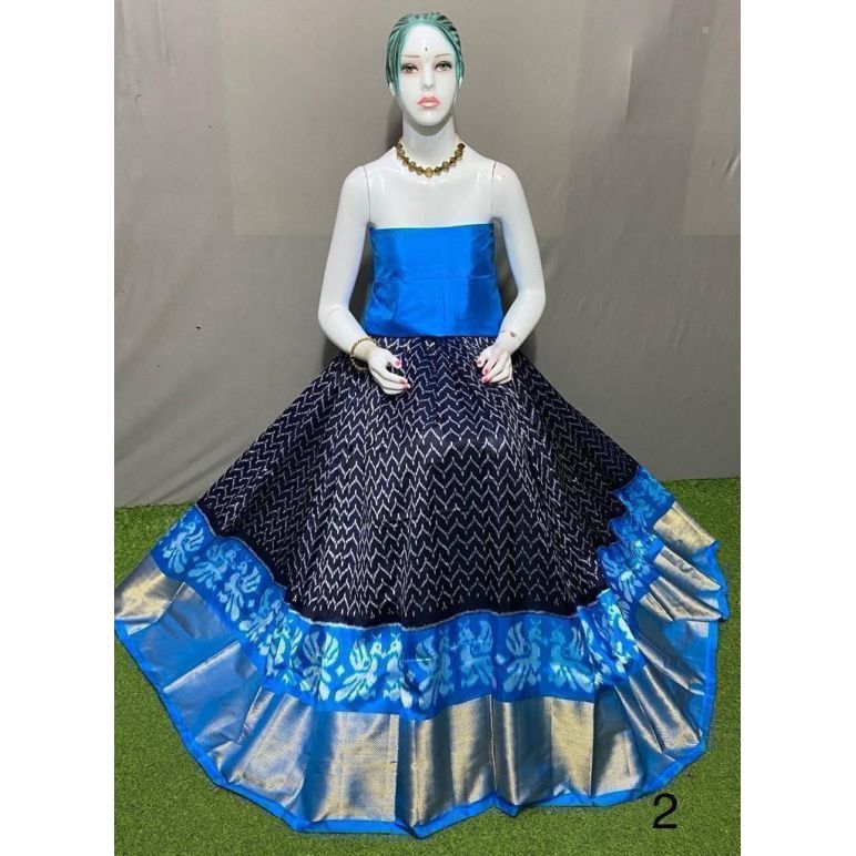 PSRGFSLG5Y11SZDC26- Free Size Ikat Silk Lehenga