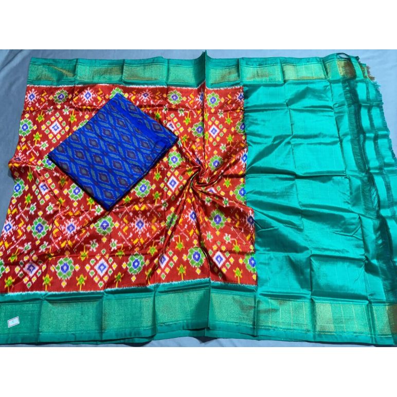 PSSISDST5Y21FSDC52- Ikat Silk dupatta with Ikat sico top