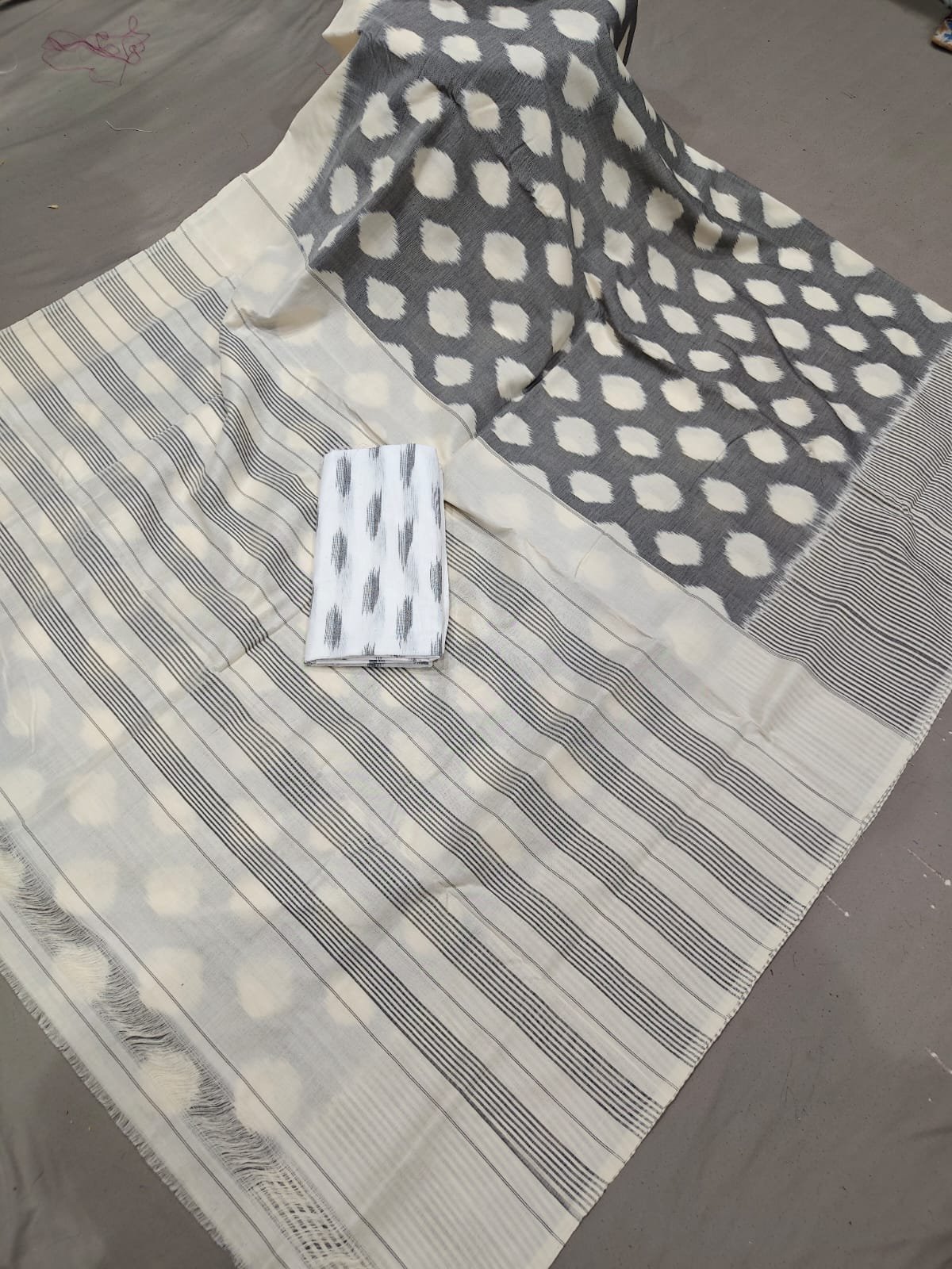 Cotton Saree - PGMRY23-ICTSCZDDC-35
