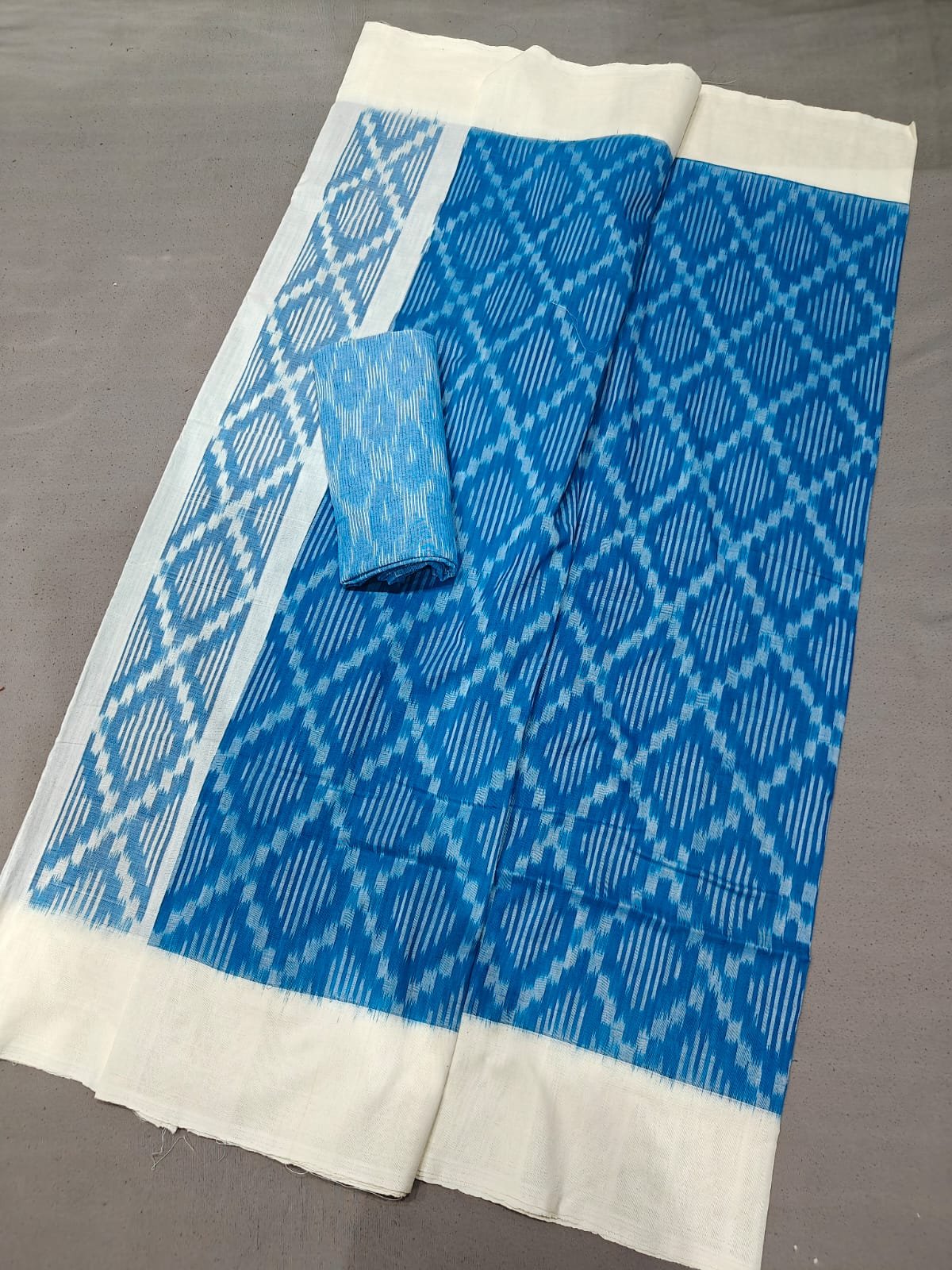 Cotton Saree - PGMRY26-ICTSCZDCD-05