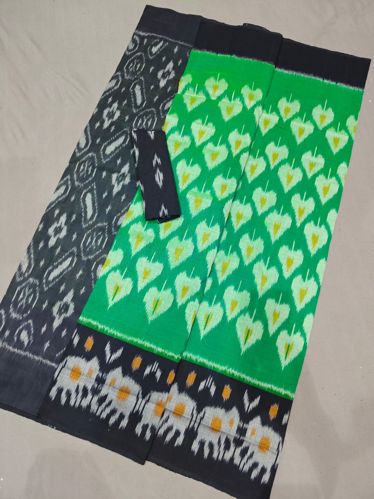 Cotton Saree - PGMRY29-ICTSDZDCD-02