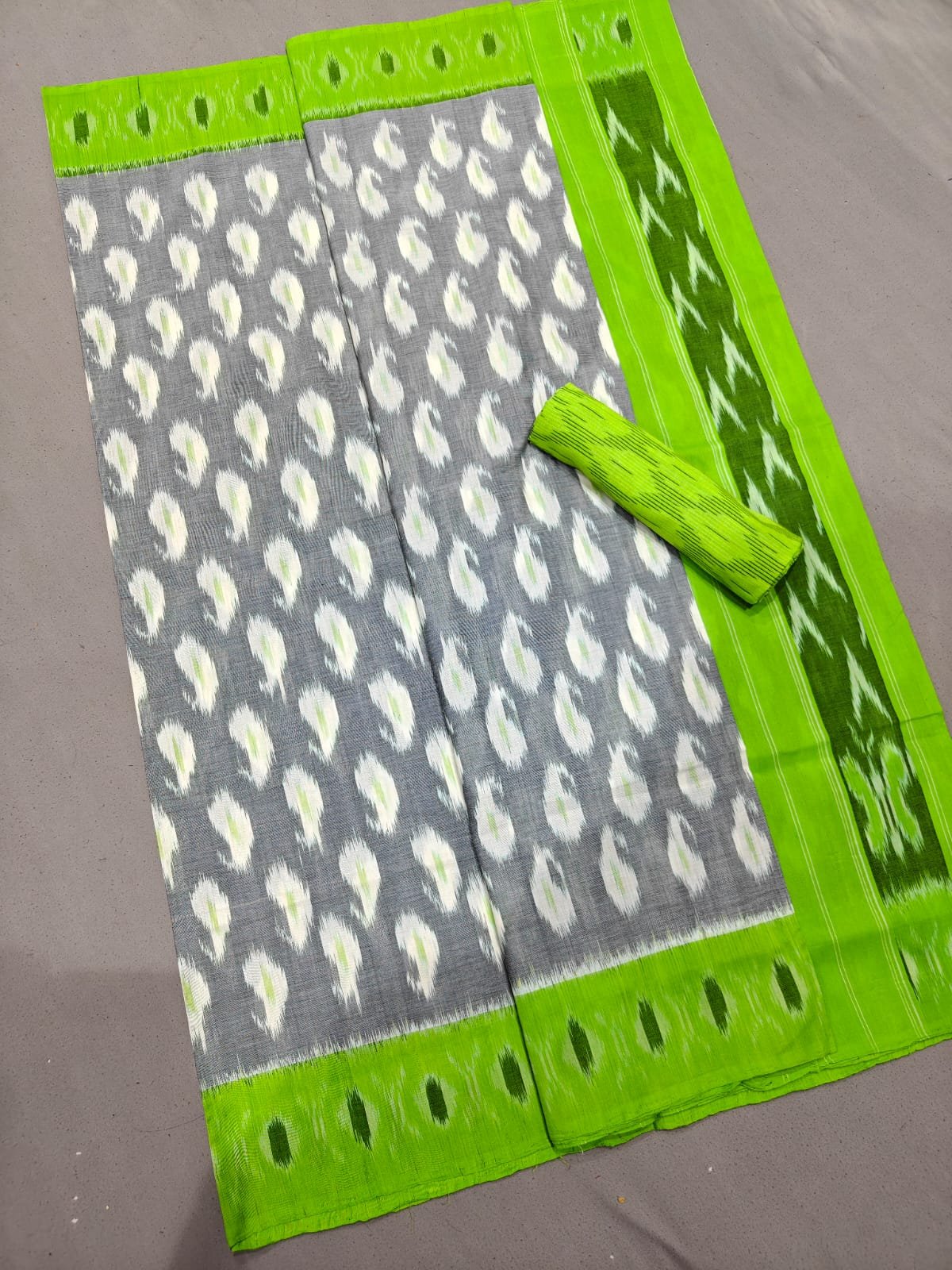 Cotton Saree - PGMRY29-ICTSDZDCD-20