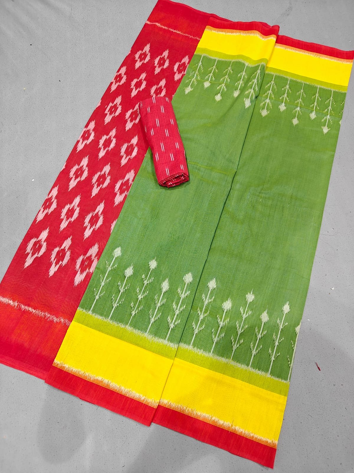 Cotton Saree - PGMRY29-ICTSDZDCD-25