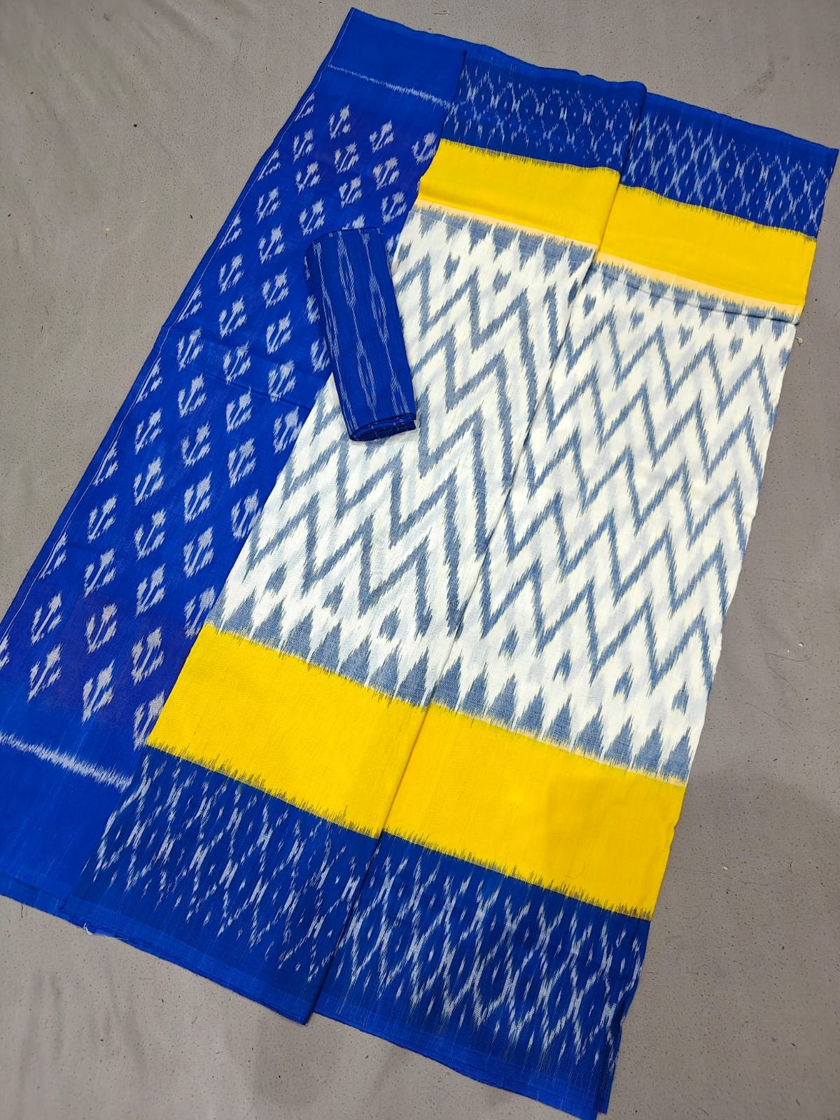 Cotton Saree - PGMRY29-ICTSDZDCD-29