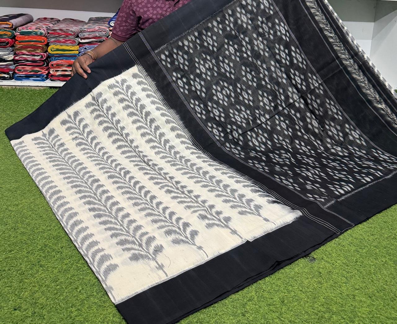 Cotton Saree - PSRGY21-ICTSDZDCD-09