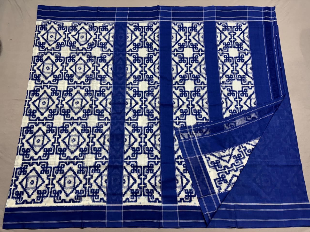Cotton Saree - PSSIG08-DICSDSBDC-24