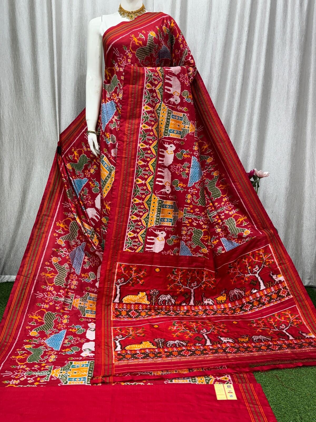 Designer Ikat - PASKG25-IDSSIFICD-01