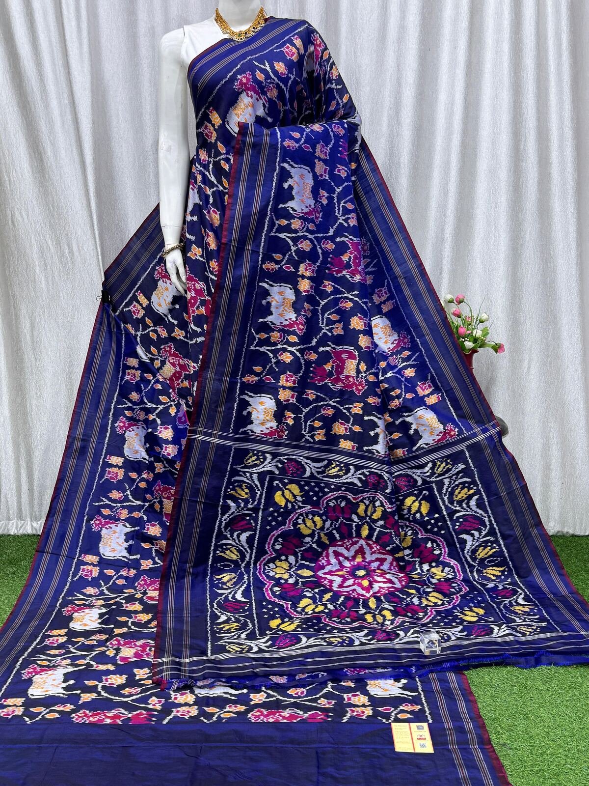Designer Ikat - PASKG25-IDSSIZECC-04