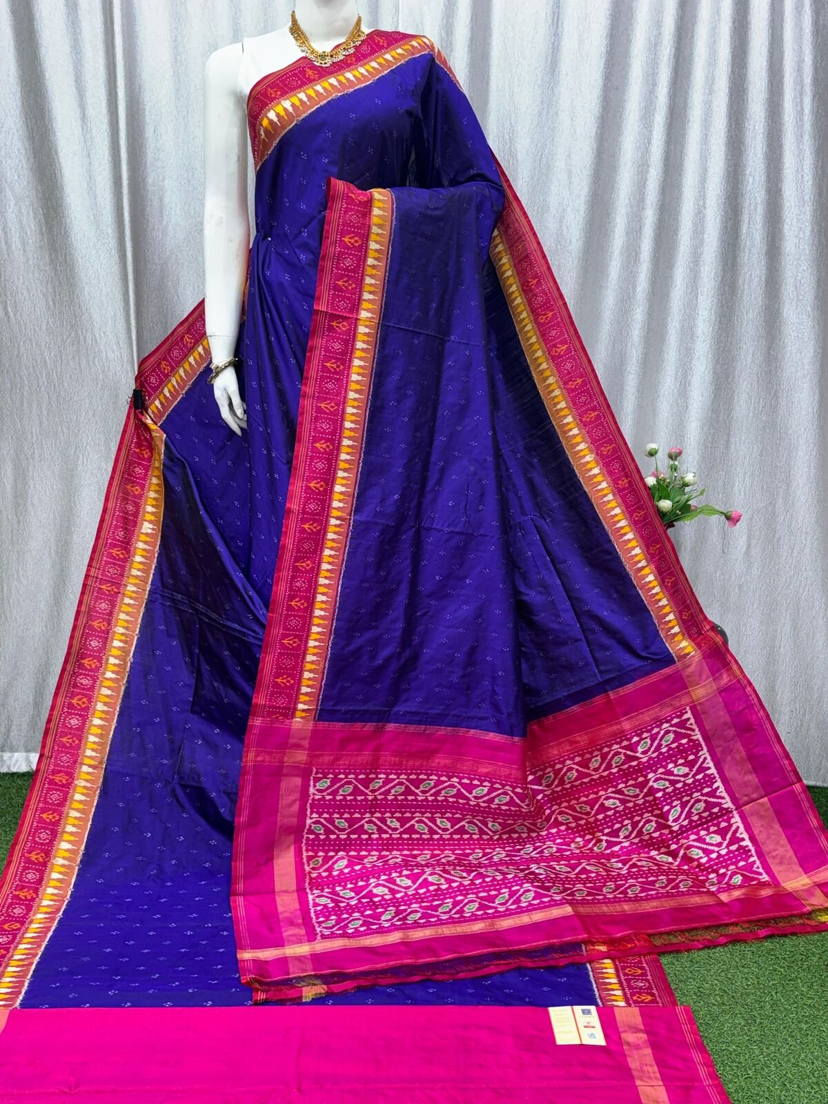 Designer Ikat - PASKL17-IDSSDNECD-04