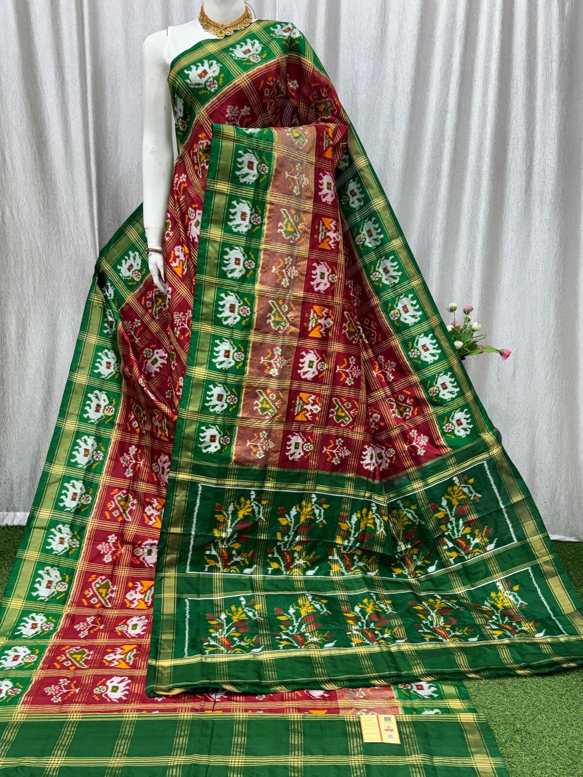 Designer Ikat - PASKL21-IDSSIIIDD-09
