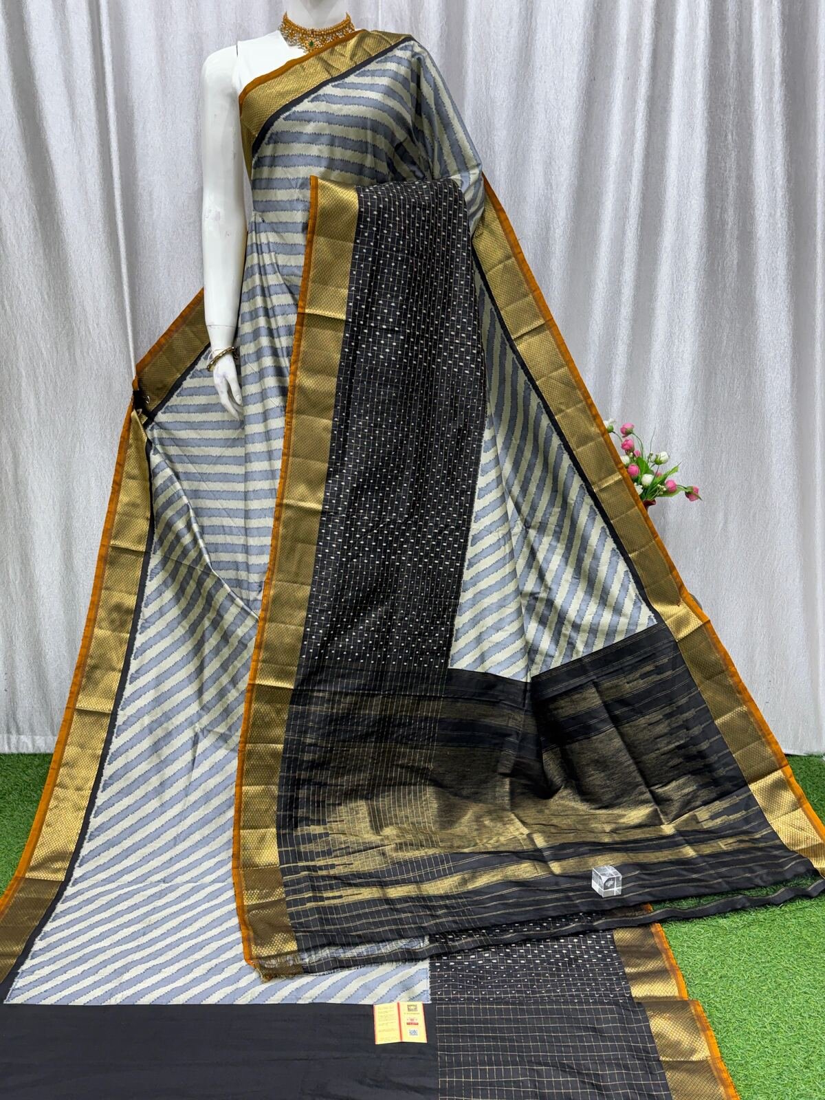 Designer Ikat - PASKN01-IDSSIISDC-18