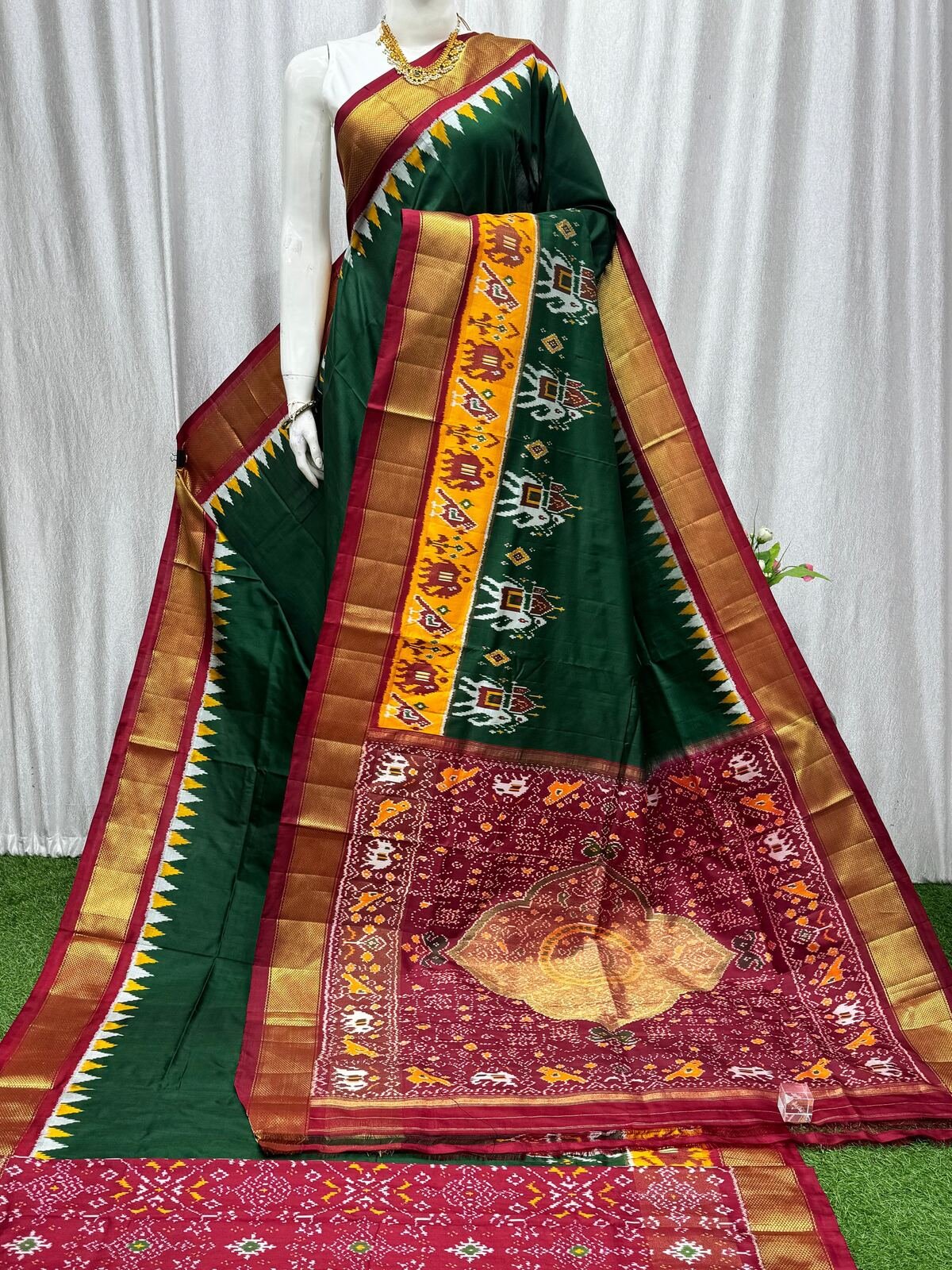 Designer Ikat - PASKO19-IDSSIEFDC-09