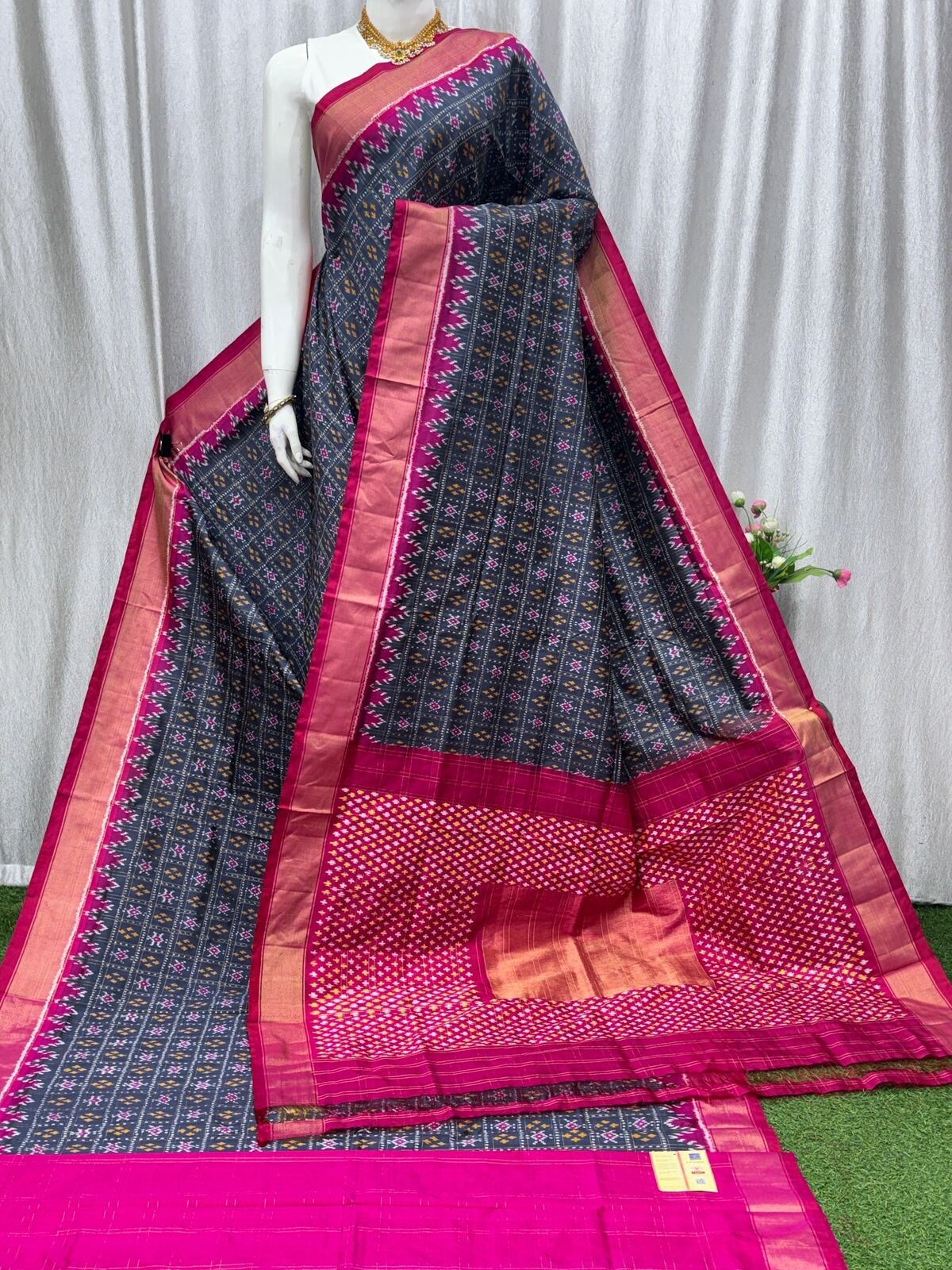 Designer Ikat - PASKY21-IDSSIIECC-01