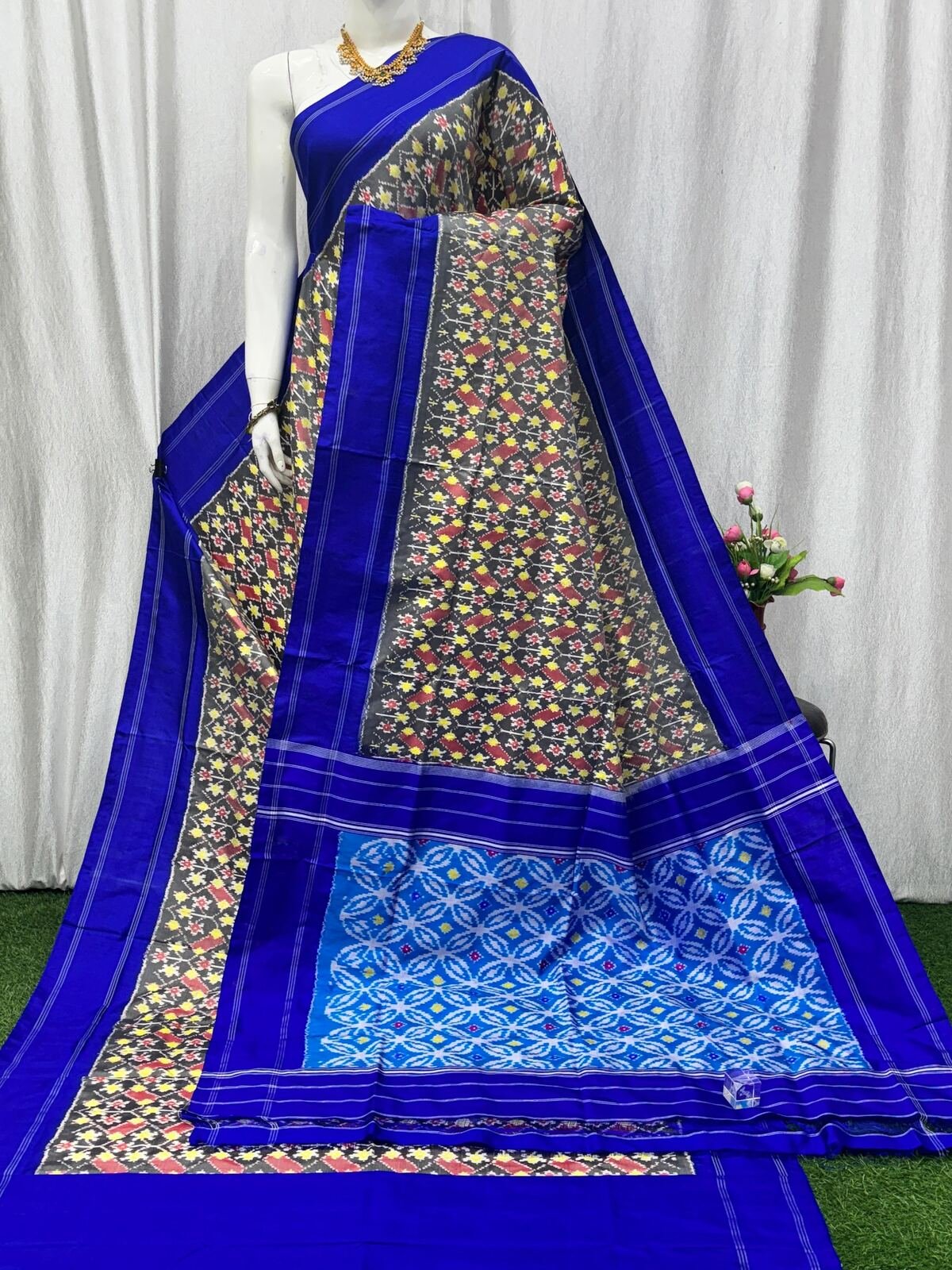 Designer Ikat - PASKY23-IDSSCNECD-14