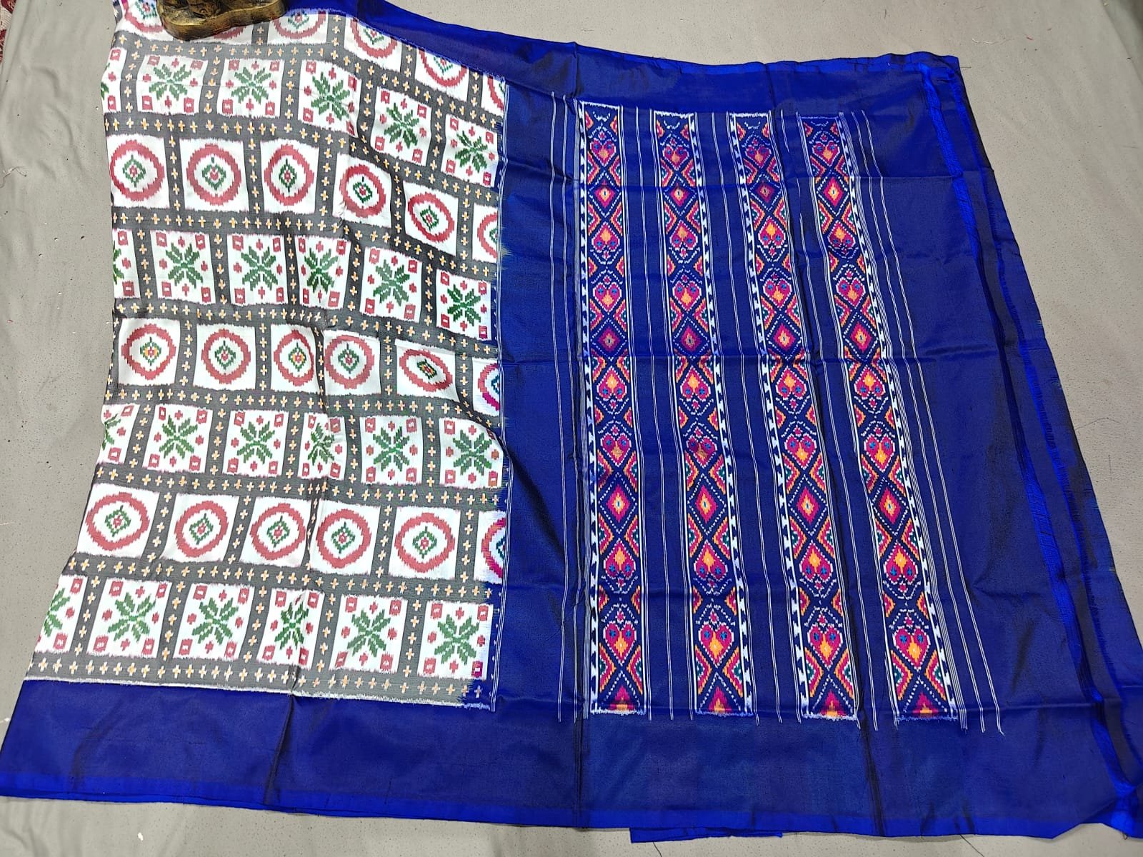 Designer Ikat - PGMRL19-IDSSCBEDC-01