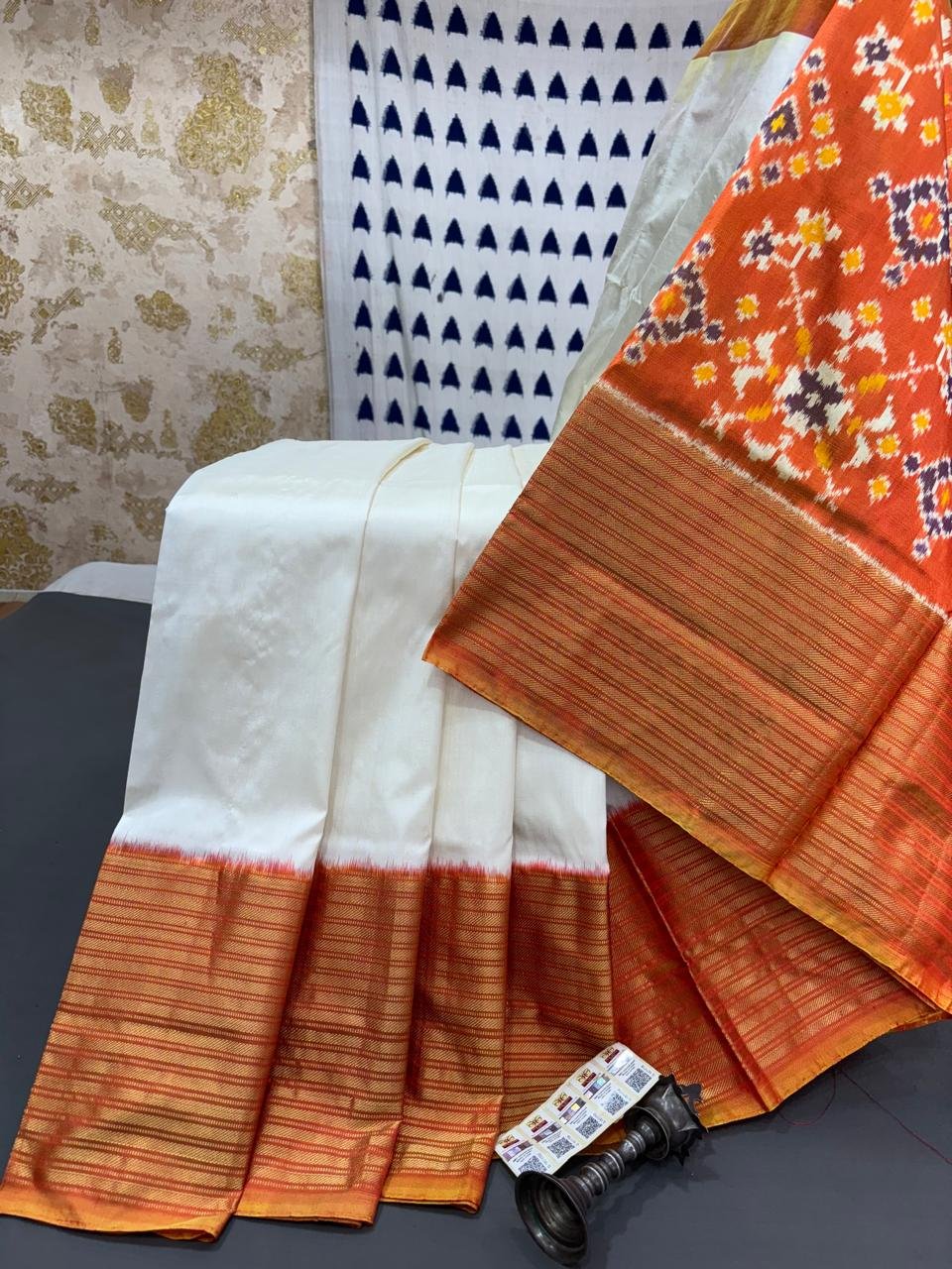 Designer Ikat - PRMHY18-IDSSDNTCD-01