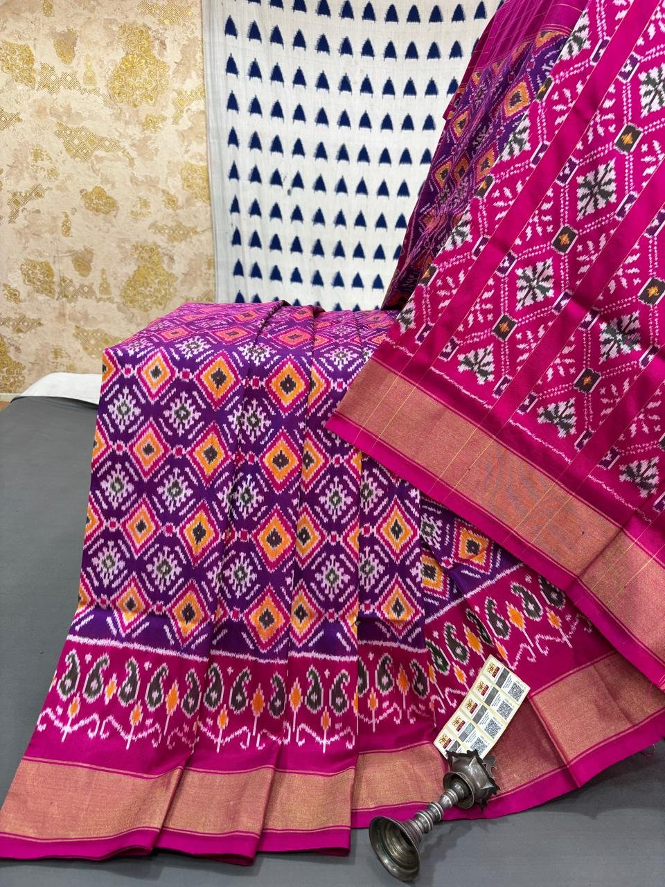 Designer Ikat - PRMHY18-IDSSDNTCD-08
