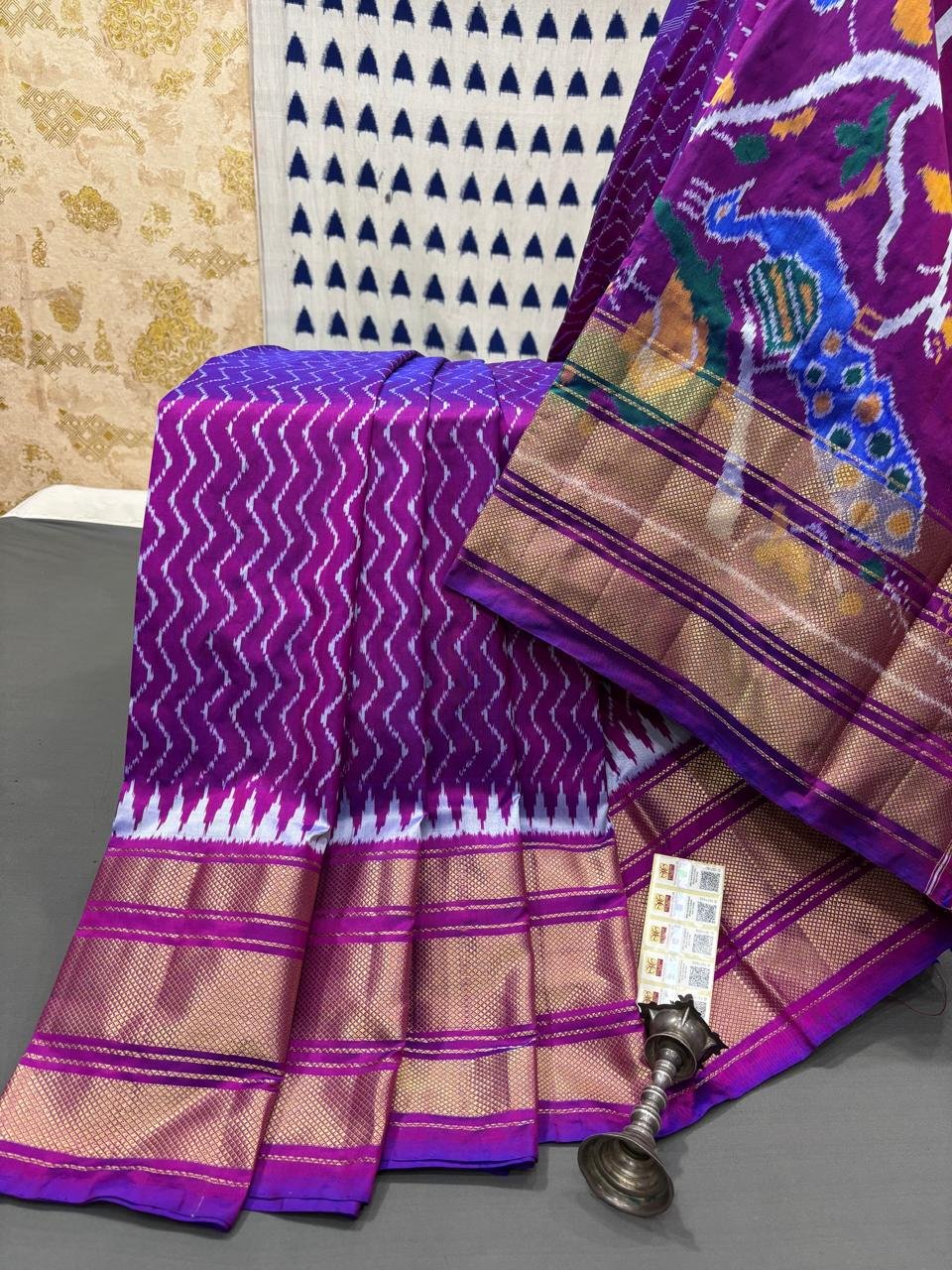Designer Ikat - PRMHY18-IDSSDNTCD-09