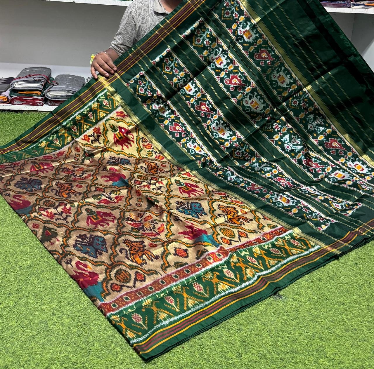 Designer Ikat - PSRGO13-IDSSIFDDC-01