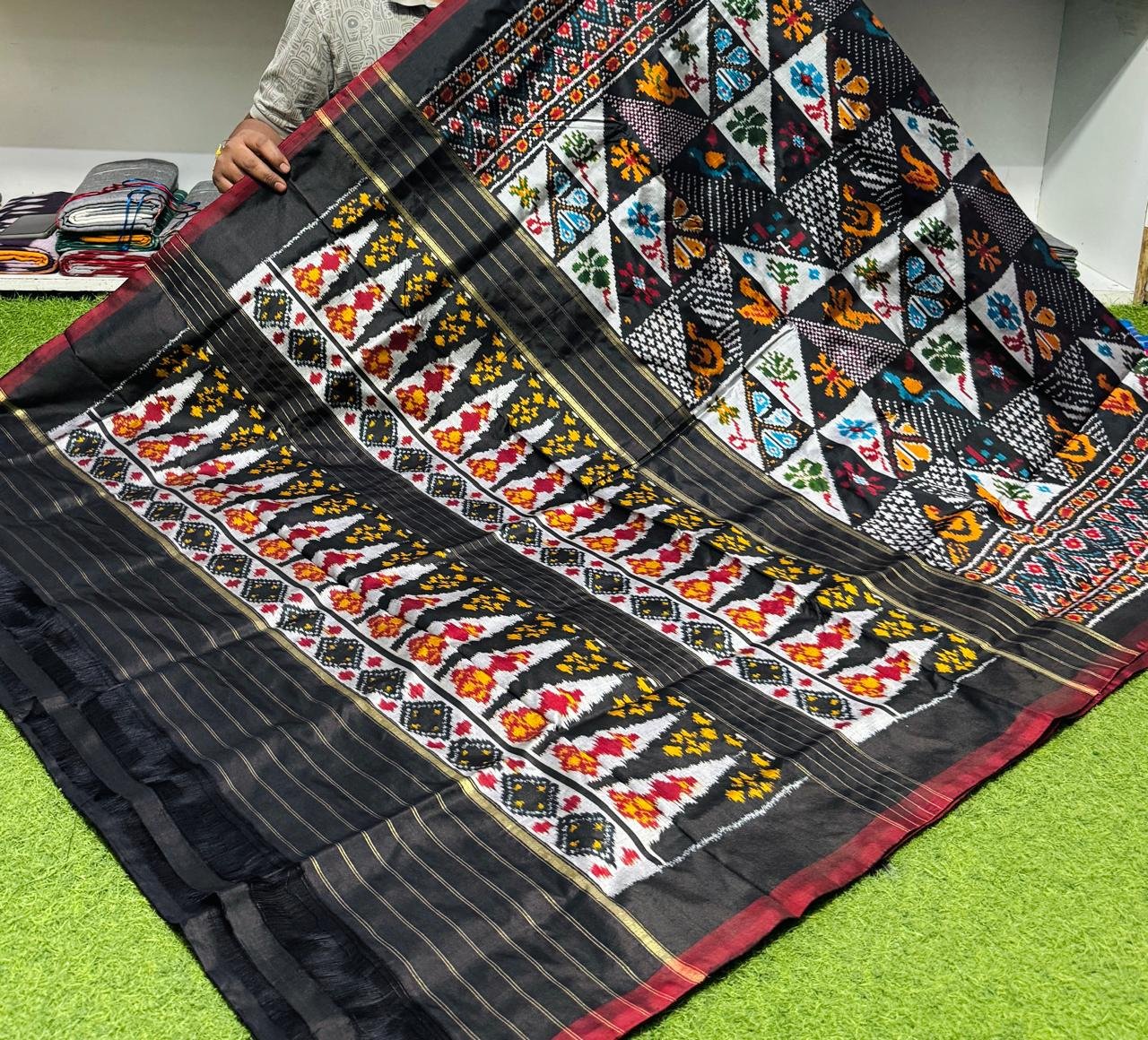 Designer Ikat - PSRGO13-IDSSIFDDC-02