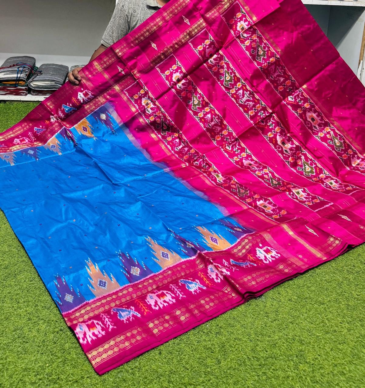 Designer Ikat - PSRGO13-IDSSIZBDC-04