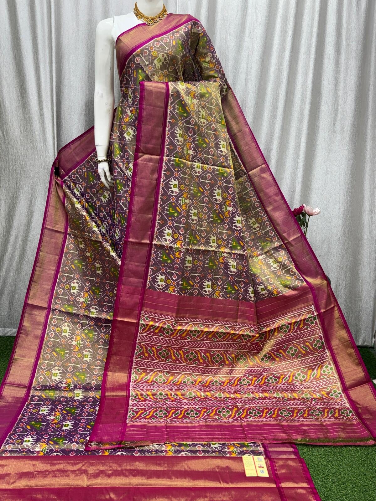Full Tissue Ikat - PASKL25-FTISIZIDC-05