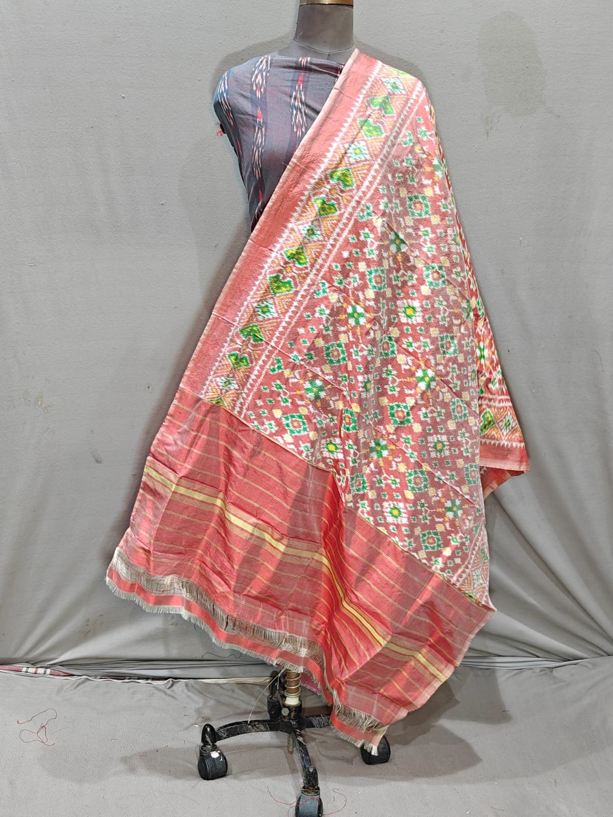 Ikat Dupatta - PGMRL26-ISDPCEZDC-07
