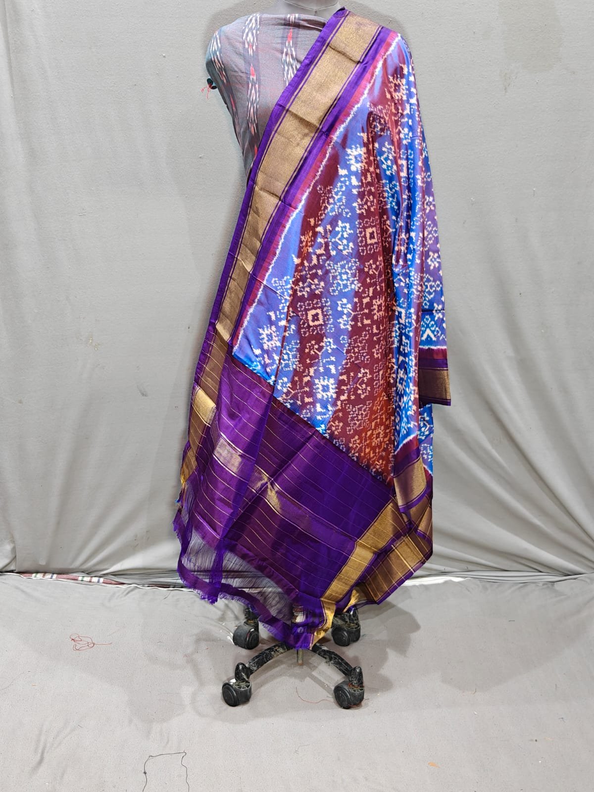 Ikat Dupatta - PGMRL26-ISDPCEZDC-14