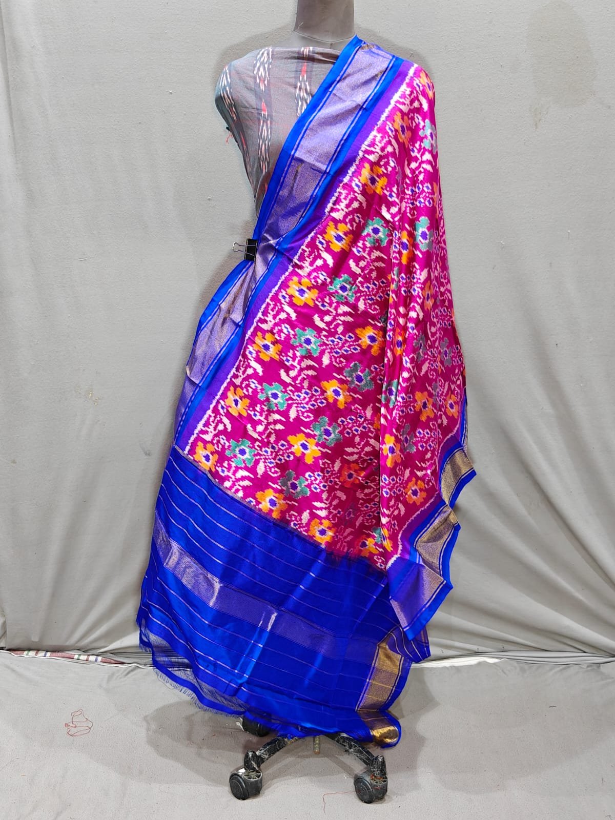 Ikat Dupatta - PGMRL26-ISDPCEZDC-25