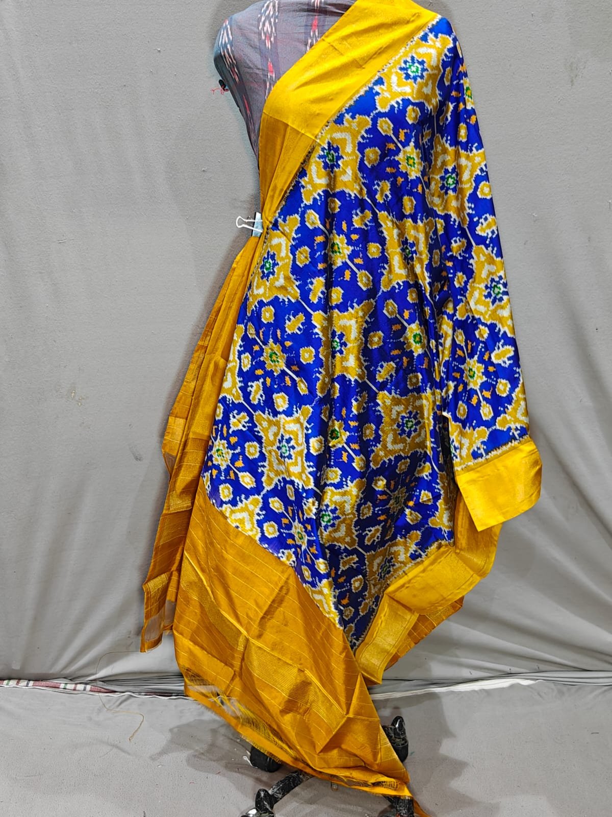 Ikat Dupatta - PGMRL26-ISDPCEZDC-31