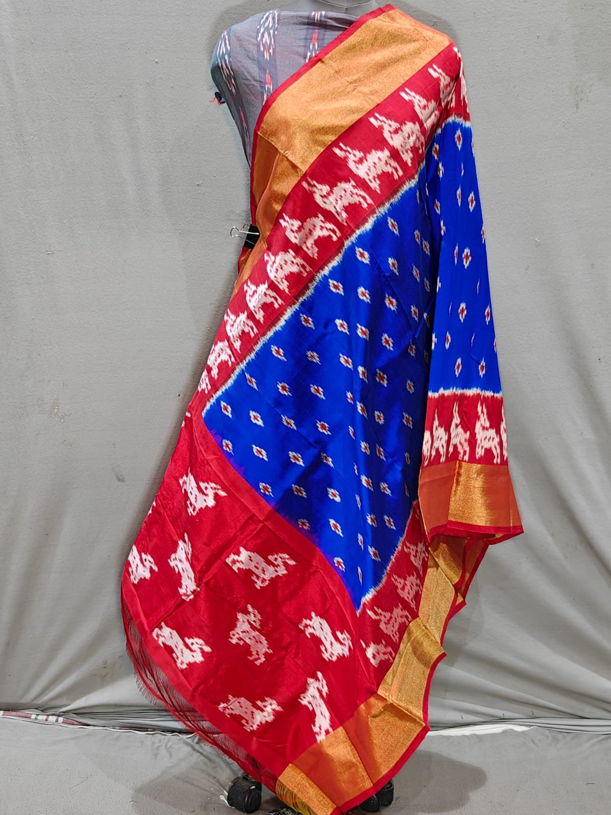 Ikat Dupatta - PGMRL26-ISDPCEZDC-38