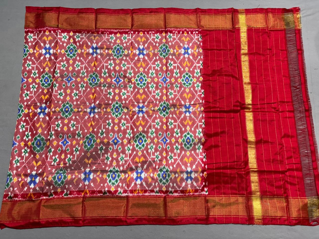 Ikat Dupatta - PSSIL03-ISDPDEICD-01